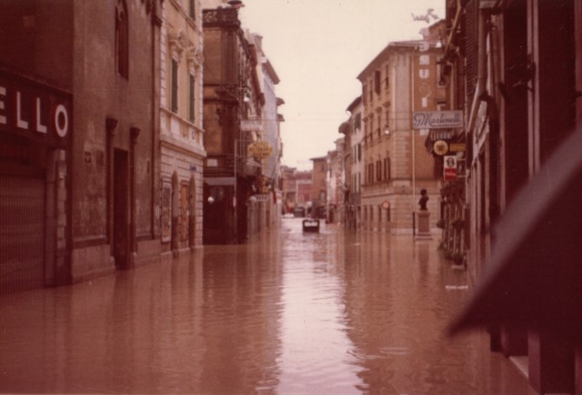Corso Carducci01