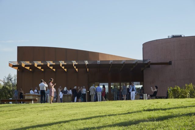 04 Forum Fondazione Bertarelli esterno by Carlo Bonazza