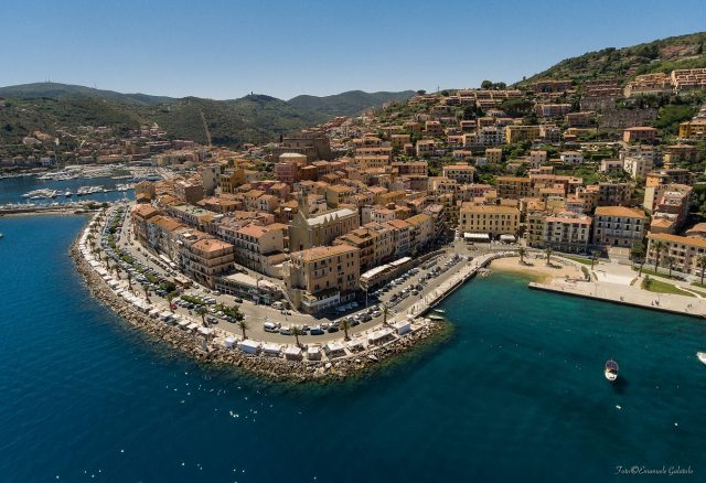 Porto Santo Stefano - Piazza Molo -1000