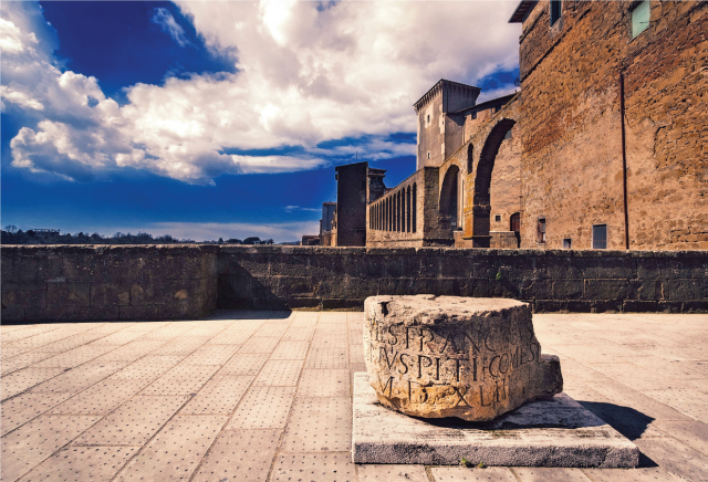 Pitigliano