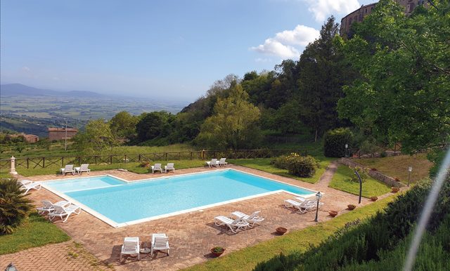 Il Ciliegio piscina