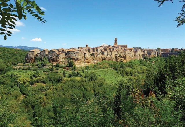 Pitigliano - Città del tufo